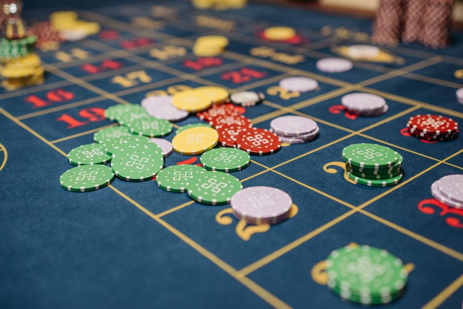 Slot Volatility Explained: Why Big Wins Feel Impossible
